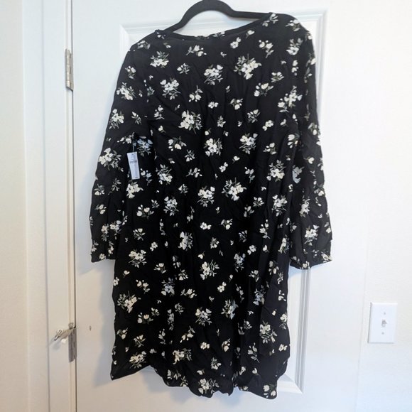 Button up long sleeve floral dress - Picture 3 of 5